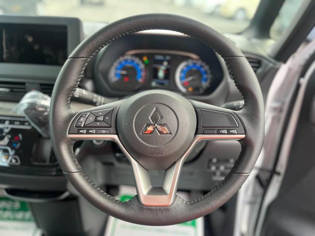 デリカミニ Ｇ　衝突軽減ブレーキ　禁煙車　シートヒータ　ルーフレール　オートライト　フルオートエアコン　Ａストップ　スマートキー　衝突被害軽減ブレーキ　カーテンエアバッグ　盗難防止システム　バックモニター（6枚目）