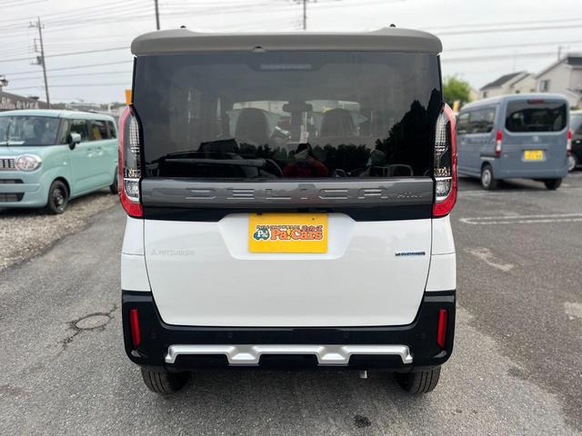 デリカミニ Ｇ　衝突軽減ブレーキ　禁煙車　シートヒータ　ルーフレール　オートライト　フルオートエアコン　Ａストップ　スマートキー　衝突被害軽減ブレーキ　カーテンエアバッグ　盗難防止システム　バックモニター（12枚目）