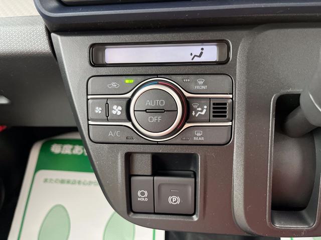 タント Ｘ　届出済未使用車　衝突軽減ブレーキ　禁煙車　運転席シートヒーター　ＬＥＤライト　スマキー　ｉストップ　フルフラットシート　ＬＤＷ　キーレス　衝突低減ブレーキ　助手席エアバック　点検記録簿　ベンチシート（19枚目）