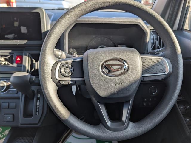 タフト Ｘ　サイドＳＲＳ　軽減ブレーキ　横滑り防止機能　キーフリー　車線逸脱　エコアイドリングストップ　スカイルーフ　スマートキ－　パワーウインドウ　エアバック　フルオートエアコン　ＬＥＤヘッドライト　ＡＢＳ付き（20枚目）