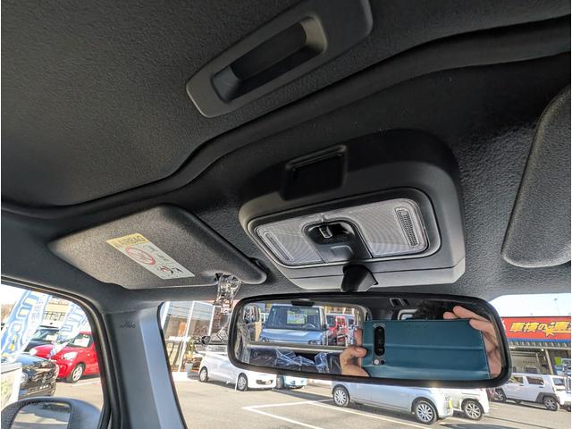 タフト Ｘ　サイドＳＲＳ　軽減ブレーキ　横滑り防止機能　キーフリー　車線逸脱　エコアイドリングストップ　スカイルーフ　スマートキ－　パワーウインドウ　エアバック　フルオートエアコン　ＬＥＤヘッドライト　ＡＢＳ付き（31枚目）