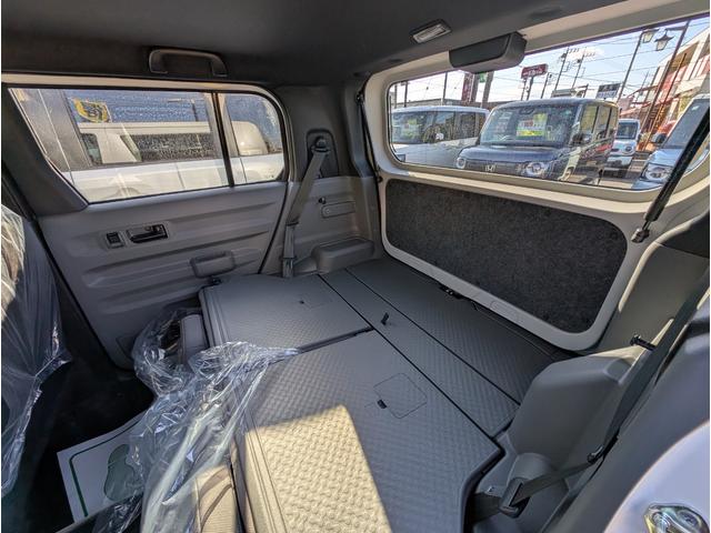 タフト Ｘ　サイドＳＲＳ　軽減ブレーキ　横滑り防止機能　キーフリー　車線逸脱　エコアイドリングストップ　スカイルーフ　スマートキ－　パワーウインドウ　エアバック　フルオートエアコン　ＬＥＤヘッドライト　ＡＢＳ付き（42枚目）