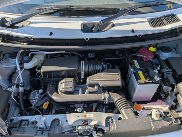 タフト Ｘ　サイドＳＲＳ　軽減ブレーキ　横滑り防止機能　キーフリー　車線逸脱　エコアイドリングストップ　スカイルーフ　スマートキ－　パワーウインドウ　エアバック　フルオートエアコン　ＬＥＤヘッドライト　ＡＢＳ付き（46枚目）