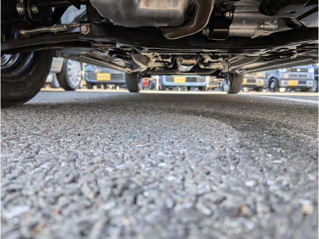 タフト Ｘ　サイドＳＲＳ　軽減ブレーキ　横滑り防止機能　キーフリー　車線逸脱　エコアイドリングストップ　スカイルーフ　スマートキ－　パワーウインドウ　エアバック　フルオートエアコン　ＬＥＤヘッドライト　ＡＢＳ付き（47枚目）