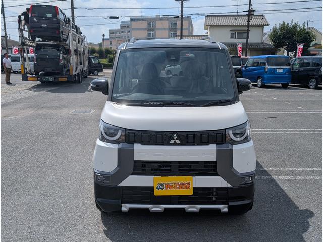 デリカミニ Ｇ　プレミアム　オートマチックハイビーム　ＬＥＤ　Ａクルコン　シートヒーター　ベンチシート　ルーフレール　エアコン　パワステ　キーレスエントリー　エアバッグ　寒冷地仕様　横滑り防止装置　ＡＢＳ　オートライト（6枚目）