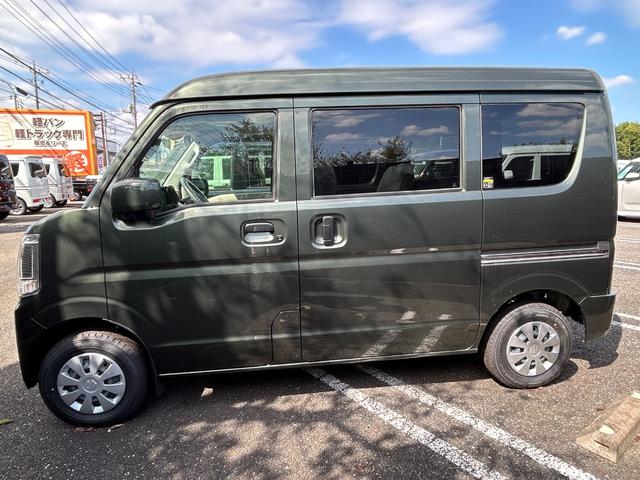 エブリイ ジョインターボ　届出済未使用車　禁煙車　衝突被害軽減ブレーキ　Ｐソナー　フリーキー　メンテナンスノート　Ｗエアバック　ＰＷ　ＰＳ　ＡＣ　Ｉ－ＳＴＯＰ　ＡＢＳ　オートハイビーム　ＬＥＤヘッド　フルフラットシート（7枚目）