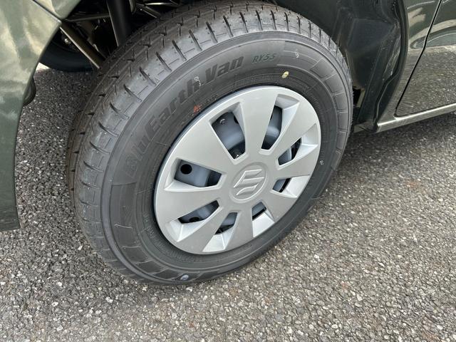 エブリイ ジョインターボ　届出済未使用車　禁煙車　衝突被害軽減ブレーキ　Ｐソナー　フリーキー　メンテナンスノート　Ｗエアバック　ＰＷ　ＰＳ　ＡＣ　Ｉ－ＳＴＯＰ　ＡＢＳ　オートハイビーム　ＬＥＤヘッド　フルフラットシート（13枚目）