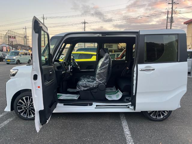 タント カスタムＲＳ　レーンキープＡ　ＩＳＴＯＰ　クリソナ　運転席シートヒーター　オートＬＥＤ　ＡＡＣ　ＬＥＤライト　サイドエアバッグ　オートライト　キーフリー　フルフラット　セキュリティ　安全ボディー　ベンチシート　ＰＷ（8枚目）