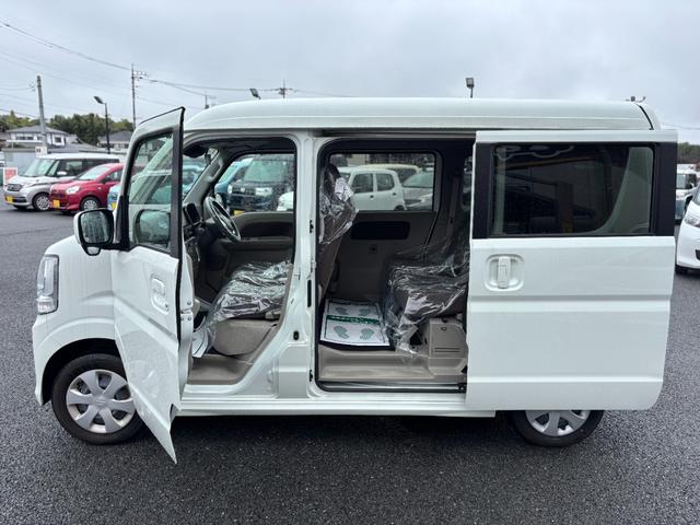 ☆側面ボディ☆空気抵抗も考慮したスタイリッシュで実用性のあるボディラインで軽自動車とは思えないカッコよさ!