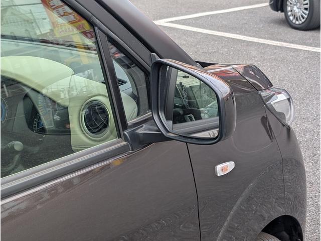 デイズ Ｘ　コーナーソナー　オートマチックハイビーム　踏み間違え防止　横滑防止装置　Ａライト　スマートキー　イモビライザー　バックカメラ　アイドリングストップ　キーレス　フルオートエアコン　衝突安全ボディ　ＷＡＢ（17枚目）