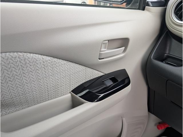 デイズ Ｘ　コーナーソナー　オートマチックハイビーム　踏み間違え防止　横滑防止装置　Ａライト　スマートキー　イモビライザー　バックカメラ　アイドリングストップ　キーレス　フルオートエアコン　衝突安全ボディ　ＷＡＢ（31枚目）