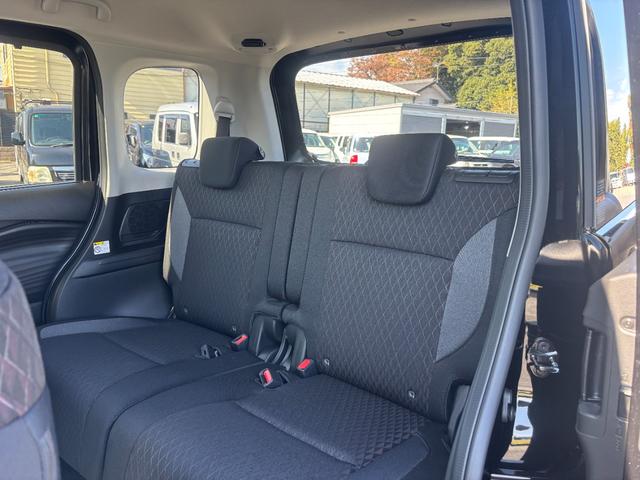 ソリオバンディット ハイブリッドMV ハイブリッドMV(5名)登録済未使用車 前席シートヒーター パーキングセンサー オートエアコン パワーウィンドウ レーンアシスト スマートキー ブレーキサポート キーレス LEDライト アイドリングS(11枚目)