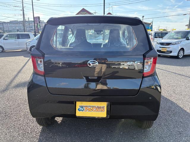 ミライース L SAIII 届出済未使用車 衝突軽減ブレーキ 禁煙車 アイドリングSTOP 運転席エアバック オートエアコン パワーハンドル オートハイビーム 衝突安全ボディ オートライト パワーウインドウ Wエアバッグ ABS(12枚目)