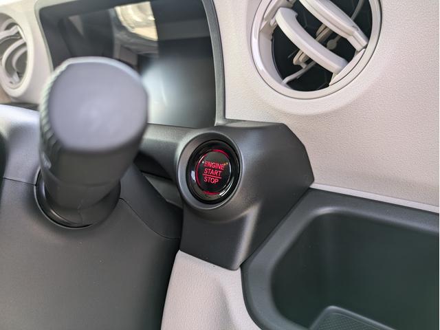 Ｎ－ＢＯＸ ベースグレード　届出済未使用車　衝突軽減ブレーキ　禁煙車　前席シートヒーター　フルフラットシート　オートクルーズ　ＬＥＤヘッドライト　ＥＣＯモード　衝突安全ボディ　パワーウィンドウ　パワーステアリング　ＡＨＢ（19枚目）