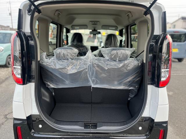 デリカミニ G 届出済未使用車 衝突軽減ブレーキ 禁煙車 e-Assist シートヒーター バックモニター オートハイビーム LEDランプ フルオートエアコン キーレス ベンチシート オートライト 横滑り防止 ABS(13枚目)