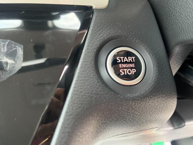 デリカミニ G 届出済未使用車 衝突軽減ブレーキ 禁煙車 e-Assist シートヒーター バックモニター オートハイビーム LEDランプ フルオートエアコン キーレス ベンチシート オートライト 横滑り防止 ABS(19枚目)