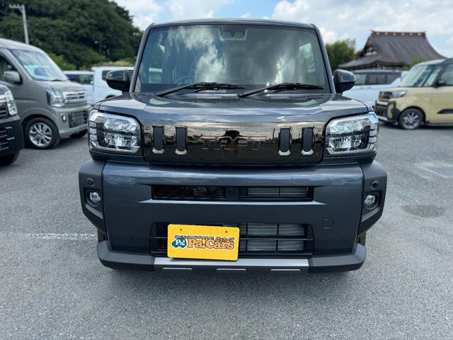 タフト Ｇ　ダーククロムベンチャー　届出済未使用車　衝突軽減ブレーキ　禁煙車　ガラスルーフ　クルーズコントロール　ＬＥＤライト　オートエアコン　ルーフレール　レーンキープアシスト　パワーウィンドウ　パワーステアリング　シートヒーター付き（7枚目）