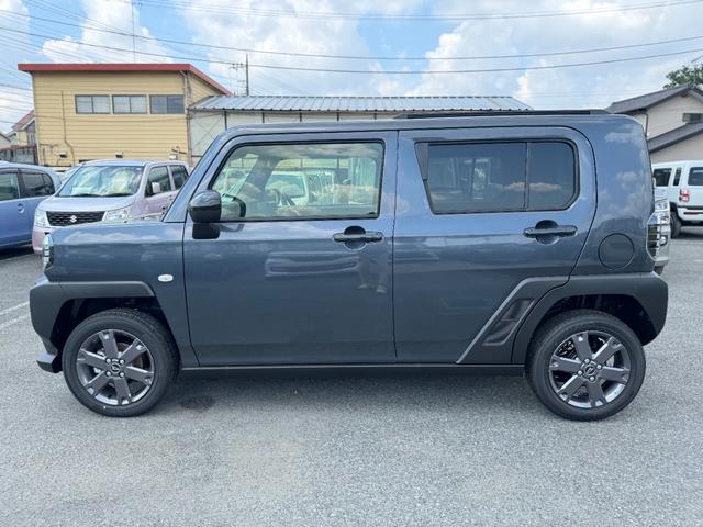 タフト Ｇ　ダーククロムベンチャー　届出済未使用車　衝突軽減ブレーキ　禁煙車　ガラスルーフ　クルーズコントロール　ＬＥＤライト　オートエアコン　ルーフレール　レーンキープアシスト　パワーウィンドウ　パワーステアリング　シートヒーター付き（8枚目）