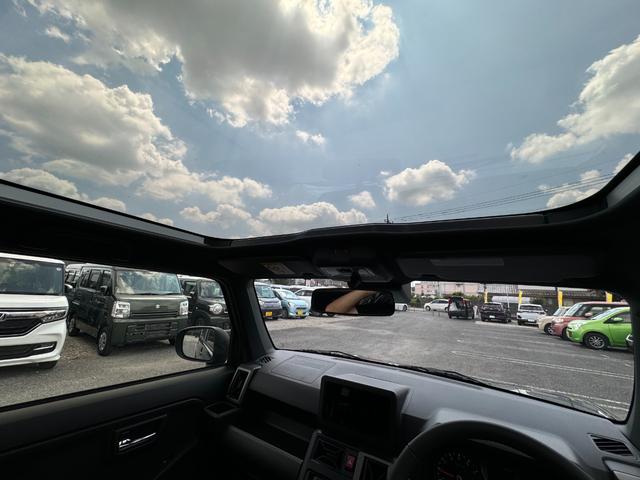 タフト Ｇ　ダーククロムベンチャー　届出済未使用車　衝突軽減ブレーキ　禁煙車　ガラスルーフ　クルーズコントロール　ＬＥＤライト　オートエアコン　ルーフレール　レーンキープアシスト　パワーウィンドウ　パワーステアリング　シートヒーター付き（25枚目）