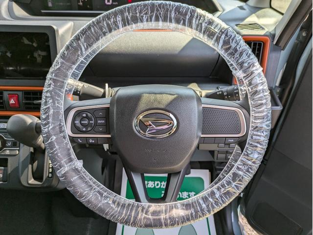 タント ファンクロス　届出済未使用車　衝突軽減ブレーキ　禁煙車　ＬＥＤヘットライト　フルフラットシート　ルーフレール　衝突軽減システム　パーキングセンサー　パワーステアリング　サイドエアバッグ　シートヒータ　パワーウィンド（6枚目）