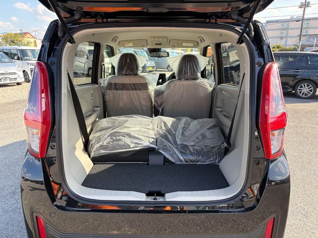 デイズ Ｘ　届出済未使用車　衝突軽減ブレーキ　禁煙車　オートマチックハイビーム　フルオートエアコン　衝突安全ボディ　コーナーソナー　イモビライザー　踏み間違え防止　パワーウィンドウ　アイドリングストップ　ＷＡＢ（14枚目）