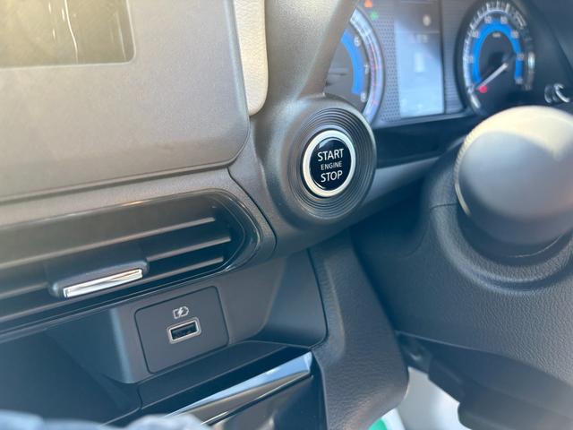 デイズ Ｘ　届出済未使用車　衝突軽減ブレーキ　禁煙車　バックカメラ　オートマチックハイビーム　フルオートエアコン　コーナーソナー　運転席エアバック　アイドリングストップ　キーレス　サイドエアバッグ　イモビライザー（19枚目）