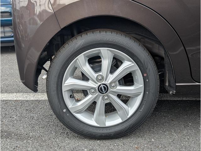 デイズ Ｘ　届出済未使用車　衝突軽減ブレーキ　禁煙車　バックカメラ　オートマチックハイビーム　アイドリングストップ　フルオートエアコン　パワーウィンドウ　運転席エアバック　サイドエアバッグ　コーナーソナー　ＷＡＢ（17枚目）