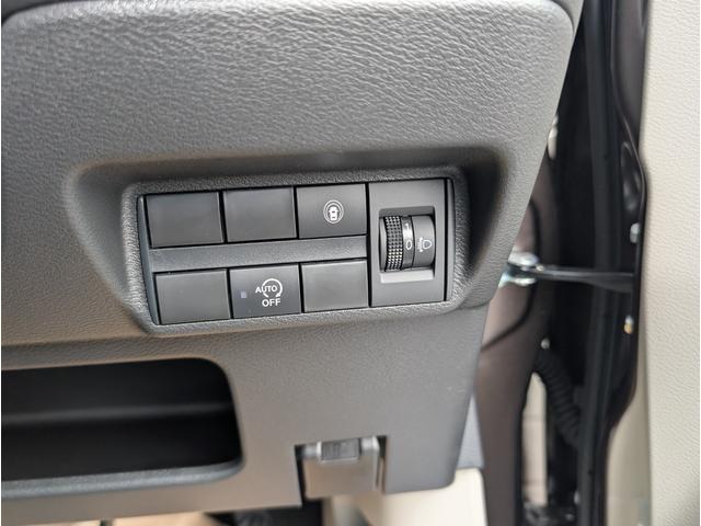 デイズ Ｘ　届出済未使用車　衝突軽減ブレーキ　禁煙車　バックカメラ　オートマチックハイビーム　アイドリングストップ　フルオートエアコン　パワーウィンドウ　運転席エアバック　サイドエアバッグ　コーナーソナー　ＷＡＢ（27枚目）