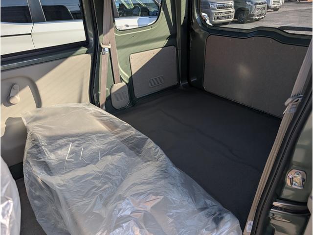 エブリイ PC 届出済未使用車 衝突軽減ブレーキ 禁煙車 キーレスエントリーシステム オートハイビーム 前席パワーウインドウ シートヒーター付 LEDヘッド セキュリティーアラーム パワーステアリング Aライト(12枚目)