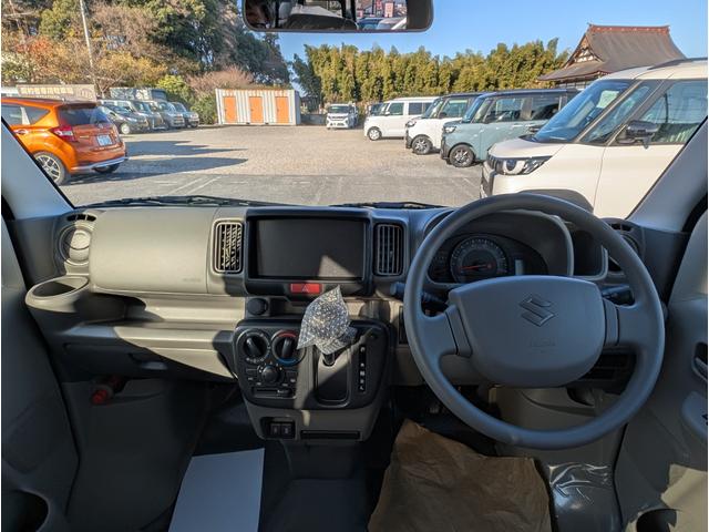 エブリイ PC 届出済未使用車 衝突軽減ブレーキ 禁煙車 キーレスエントリーシステム オートハイビーム 前席パワーウインドウ シートヒーター付 LEDヘッド セキュリティーアラーム パワーステアリング Aライト(15枚目)