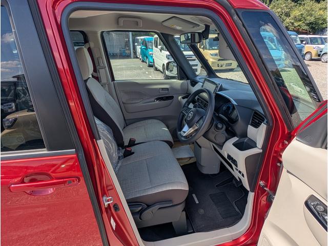 ルークス Ｘ　アラモニ　前後衝突軽減ブレーキ　Ｐセンサー　オートＬＥＤ　Ａライト　衝突安全ボディ　ＶＤＣ　スマートキー　キーフリー　ｉ－ｓｔｏｐ　フルオートエアコン　パワーウインドウ　バックカメラ　盗難防止　ＡＢＳ（43枚目）