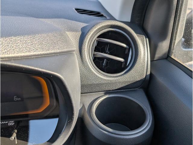 ミライース L SAIII 禁煙 Wエアバッグ 横滑防止 パワーウインドウ パワーハンドル オートエアコン 運転席エアバック ABS ベンチシート メンテナンスノート(33枚目)