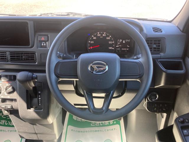 ハイゼットカーゴ クルーズ　ＥＳＣ　パワーウィンドウ　フルフラット　ＡＢＳ　禁煙　キーフリーシステム　エアコン　運転席エアバッグ　パワーステアリング　点検記録簿　ＷエアＢ（15枚目）