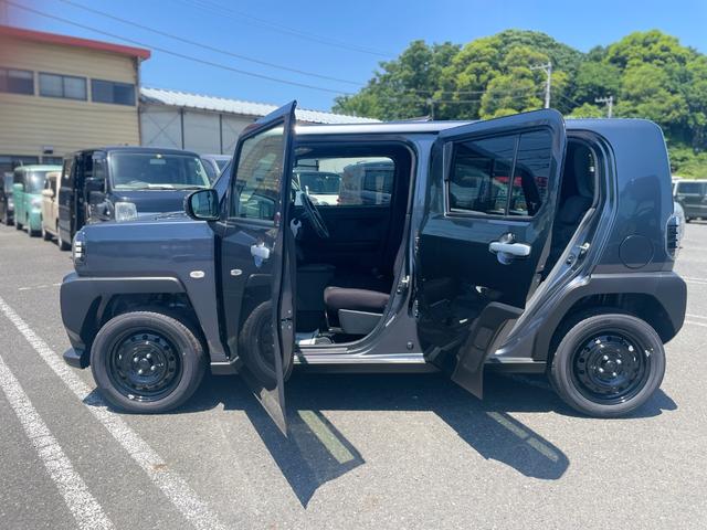 タフト Ｘ　ハイビームアシスト　デュアルエアバッグ　安全ボディ　ＡＡＣ　キーフリー　レーンキープ　横滑り防止機能　運転席エアバック　サイドエアバッグ　パワーウィンドウ　ＬＥＤヘッドライト　ガラスルーフ　パワステ（8枚目）