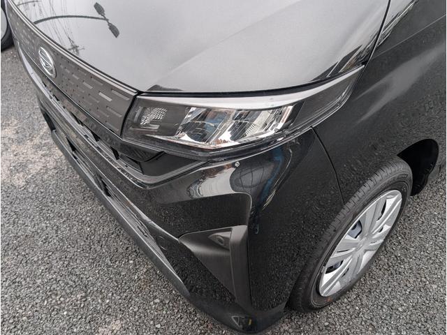 ムーヴ Ｘ　エアコン　パワーステアリング　パワーウィンドウ　運転席エアバッグ　助手席エアバッグ　キーレスエントリー　盗難防止システム　オートライト　フルフラット　レーンアシスト（13枚目）