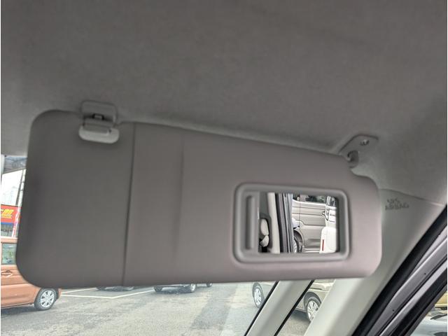 ムーヴ Ｘ　エアコン　パワーステアリング　パワーウィンドウ　運転席エアバッグ　助手席エアバッグ　キーレスエントリー　盗難防止システム　オートライト　フルフラット　レーンアシスト（31枚目）