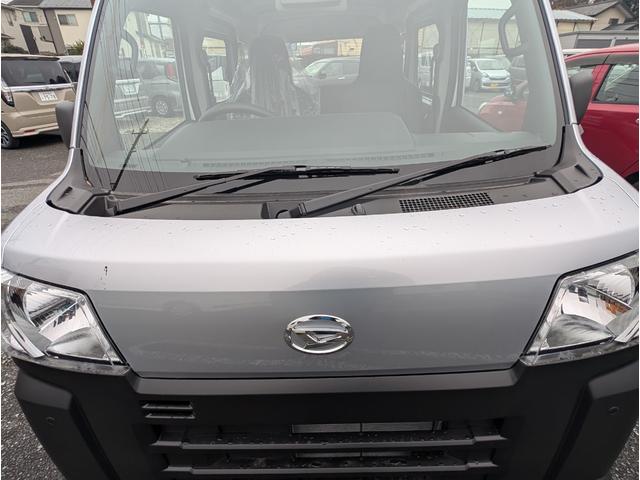 ハイゼットカーゴ スペシャル　パワーウィンド　フルフラットシート　横滑り防止機能　Ｗエアバッグ　マニュアルエアコン　ＰＳ　運転席エアバッグ　禁煙車　ＡＢＳ　メンテナンスノート（15枚目）