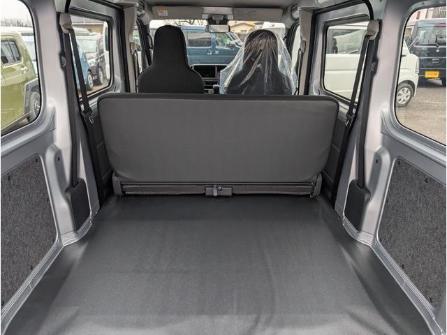 ハイゼットカーゴ スペシャル　パワーウィンド　フルフラットシート　横滑り防止機能　Ｗエアバッグ　マニュアルエアコン　ＰＳ　運転席エアバッグ　禁煙車　ＡＢＳ　メンテナンスノート（37枚目）