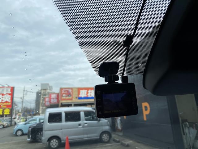 ヴォクシー Ｓ－Ｇ　コネクティッドナビ対応ディスプレイオーディオ　ＥＴＣ　前方ドラレコ　後席エアコン　クルーズコントロール　電動パーキングブレーキ　オートホールド　ＬＥＤヘッドライト　オートライト　片側パワースライドドア（24枚目）