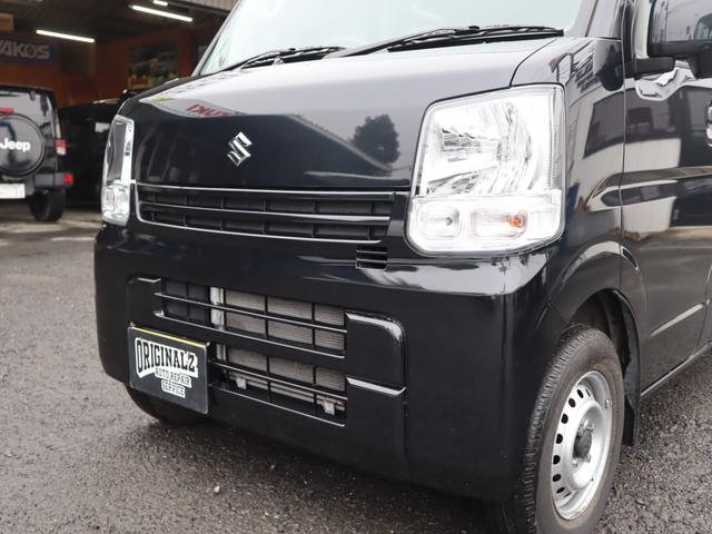 エブリイ ＰＣリミテッド　パートタイム４ＷＤ（後輪駆動ベース）！インパネ５速ＭＴ車！純正オーディオ！ＣＤ！キーレス！スペアキー有！純正フロアマット！ワンオーナー！（9枚目）