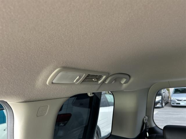 エルグランド ２５０ハイウェイスターアーバンクロム　社外ナビ／後席モニター／Ｂｌｕｅｔｏｏｔｈ／フルセグＴＶ／バックカメラ／ビルトインＥＴＣ／両側電動スライドドア／ＨＩＤライト／フォグライト／純正アルミホイール（33枚目）