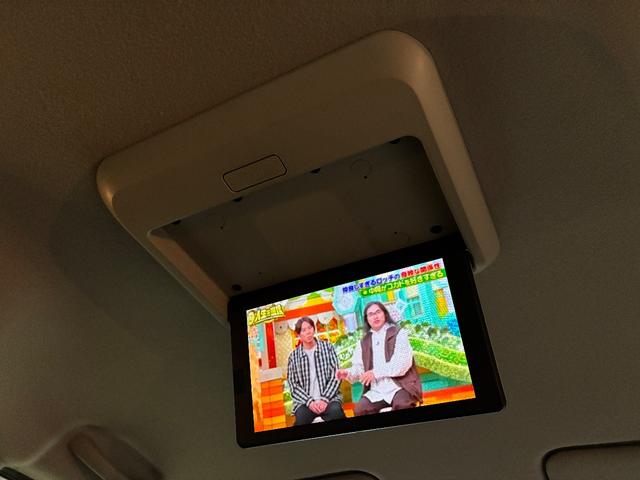 セレナ ハイウェイスター Vセレ+セーフティII SHV 禁煙車 純正8インチナビ フリップダウンモニター 両側電動スライドドア 全周囲カメラ 衝突軽減ブレーキ&レーンアシスト コーナーセンサー LEDヘッドライト フルセグTV ETC インテリキー(6枚目)