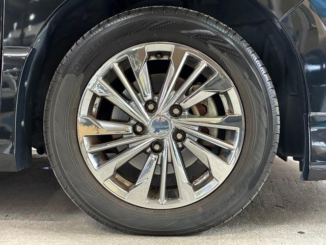 セレナ ライダー ブラックライン S-ハイブリッド 禁煙車 純正8インチナビ&フリップダウンモニター 両側パワースライドドア アラウンドビューモニター(全周囲カメラ)エマージェンシーブレーキ LEDヘッドライト ライダー専用エアロパーツ(オーテック)(25枚目)