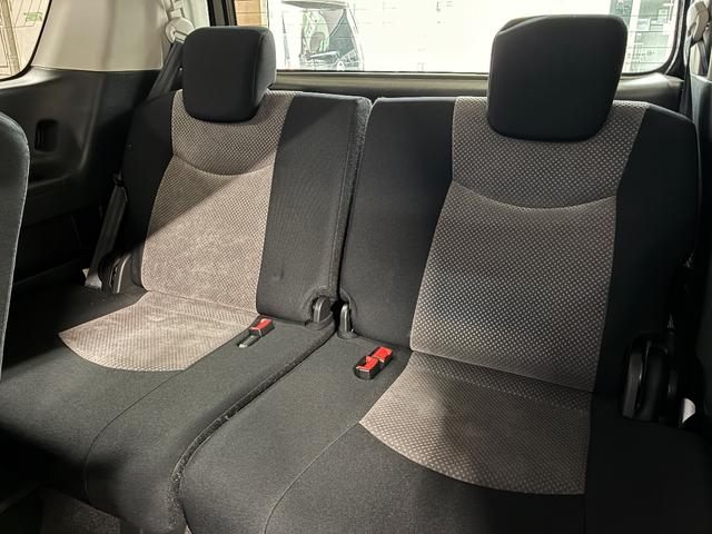 セレナ ライダー ブラックライン S-ハイブリッド 禁煙車 純正8インチナビ&フリップダウンモニター 両側パワースライドドア アラウンドビューモニター(全周囲カメラ)エマージェンシーブレーキ LEDヘッドライト ライダー専用エアロパーツ(オーテック)(63枚目)