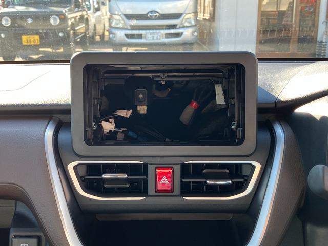 ムーヴ Ｇ　届出済未使用車　バックカメラ　両側スライド・片側電動　クリアランスソナー　衝突被害軽減システム　オートライト　ＬＥＤヘッドランプ　スマートキー　アイドリングストップ　電動格納ミラー　ベンチシート（8枚目）