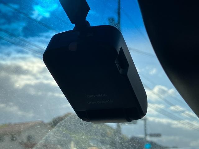 ムーヴ カスタム　Ｘリミテッド　ＳＡＩＩＩ　ディスプレイオーディオ　全方位カメラ／パノラマモニター　ＥＴＣ　ドライブレコーダー　シートヒーター　プッシュスタート　スマートキー　ＬＥＤヘッドライト　オートライト（10枚目）