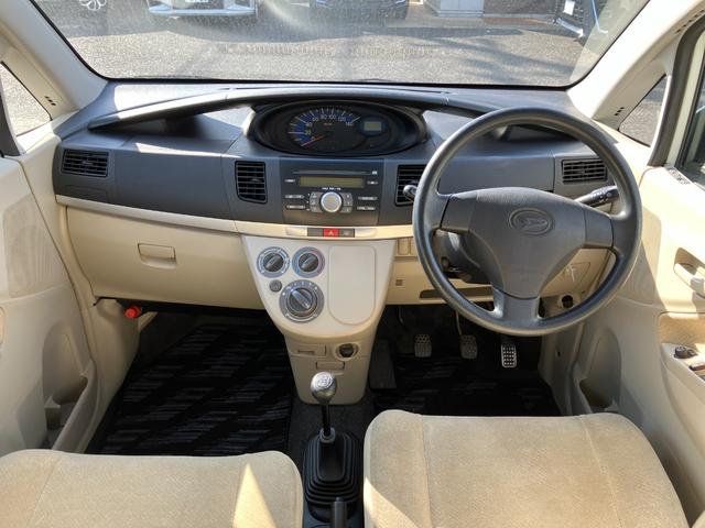 ムーヴ Ｌ　５ＭＴ　マニュアル車　キーレスエントリー　純正オーディオＣＤ／ＡＭ／ＦＭ　エアコン　パワステ　パワーウィンドウ　エアバック　盗難防止システム　衝突安全ボディ（2枚目）