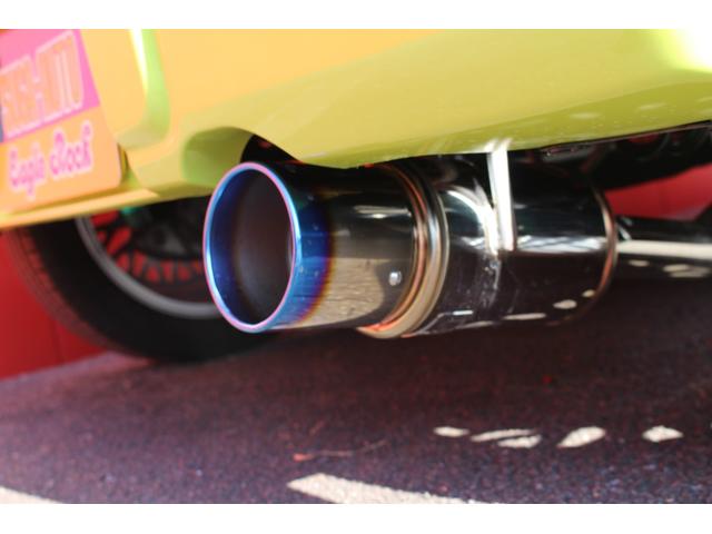 アルトラパン SS リビルトE/G クラッチ新品 ジムニー純正色 15インチアルミ ロッソモデロマフラー MOMOハンドル&シフトノブ TEIN車高調 LEDヘッドライト(15枚目)