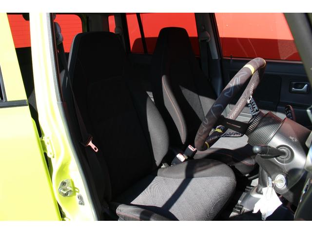 アルトラパン SS リビルトE/G クラッチ新品 ジムニー純正色 15インチアルミ ロッソモデロマフラー MOMOハンドル&シフトノブ TEIN車高調 LEDヘッドライト(23枚目)