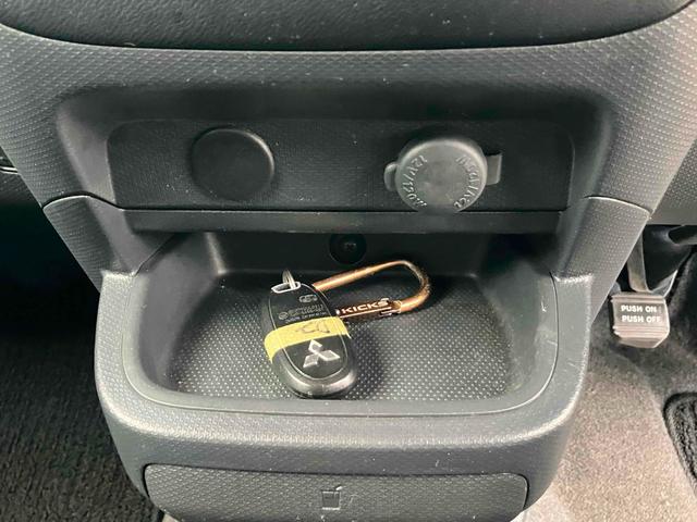 デリカD:2 S ETC バックカメラ ナビ TV オートクルーズコントロール 衝突被害軽減システム 両側電動スライドドア オートライト HID スマートキー 電動格納ミラー ウォークスルー CVT アルミホイール(44枚目)